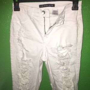 White Fashion Nova Skinny Jeans w/ Distress